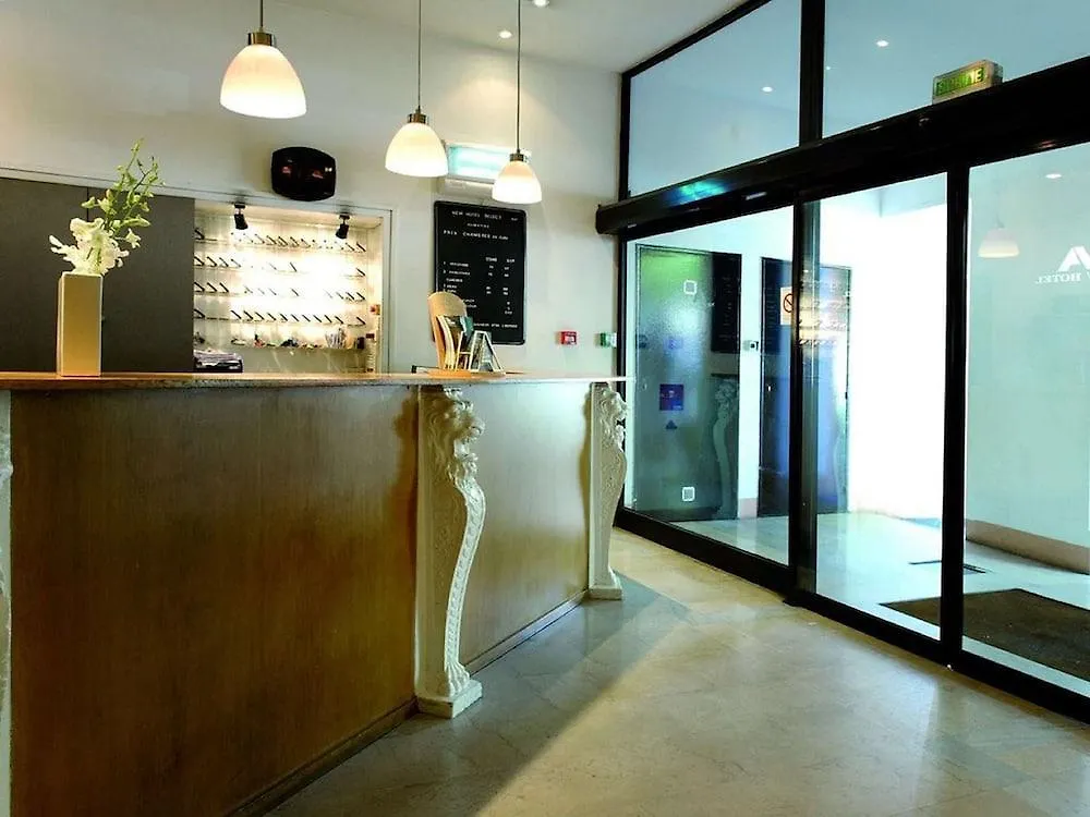 Greet Marseille Centre Saint Charles Hotel