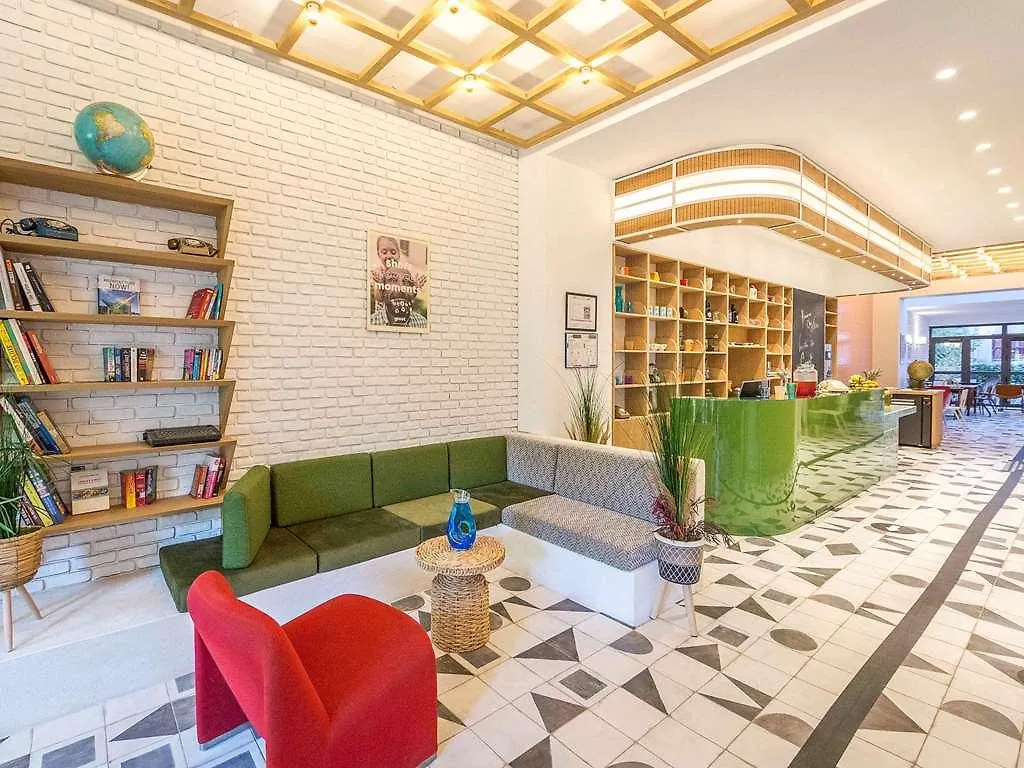 **  Greet Marseille Centre Saint Charles Hotel France