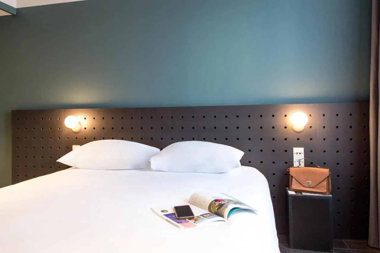 Greet Marseille Centre Saint Charles Hotel