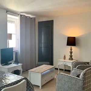  Apartment Au Coeur De Frankreich
